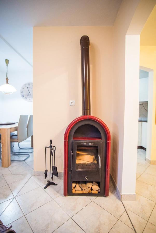 Apartment Veninsek Luce Ngoại thất bức ảnh