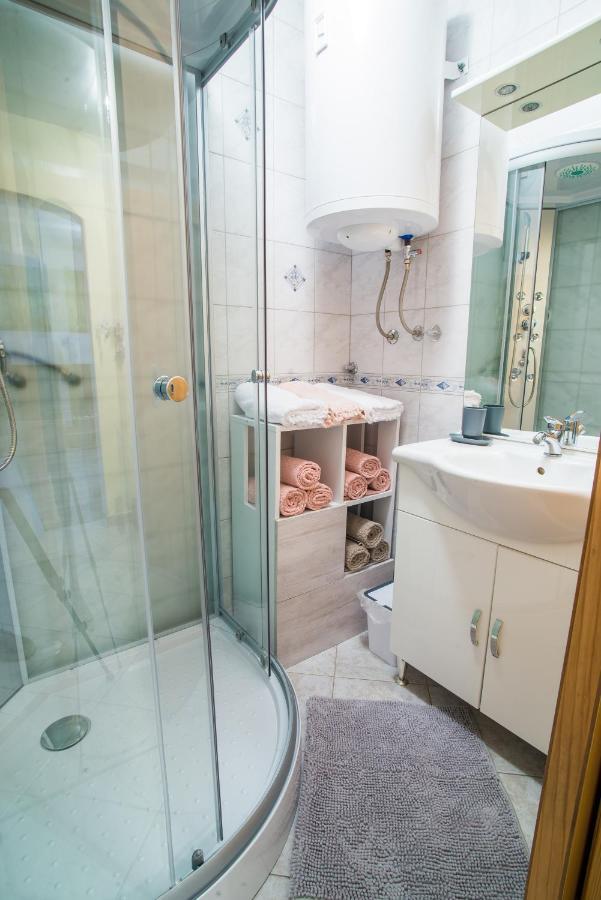 Apartment Veninsek Luce Ngoại thất bức ảnh