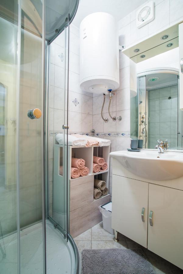 Apartment Veninsek Luce Ngoại thất bức ảnh