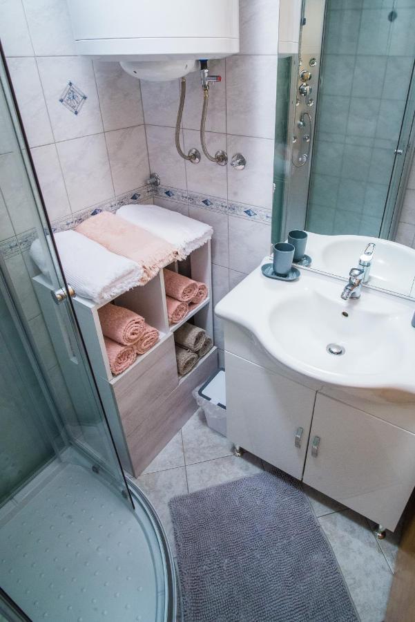 Apartment Veninsek Luce Ngoại thất bức ảnh