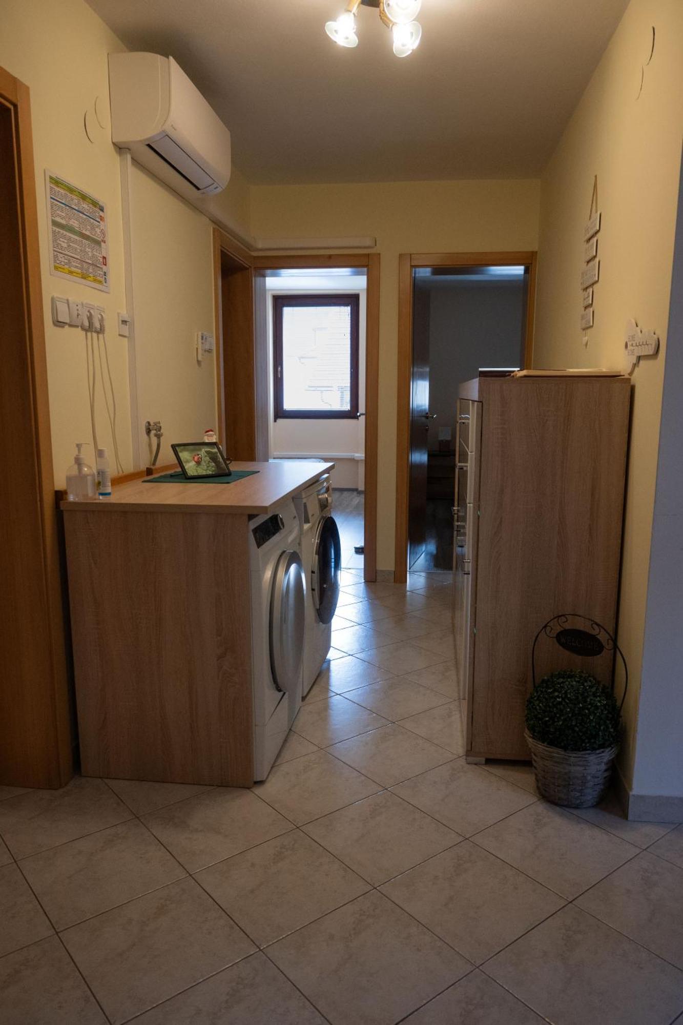 Apartment Veninsek Luce Ngoại thất bức ảnh